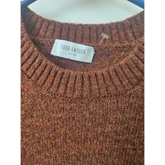 Todd Snyder Brown Crewneck Sweater - Made in Italy - 100% Virgin Wool - Picture 2 of 3